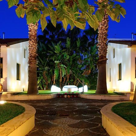 Hotel Cerere Paestum Esterno foto