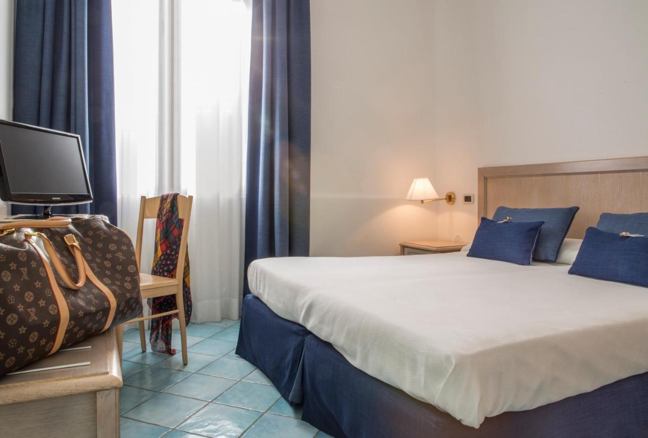 Hotel Cerere Paestum Esterno foto